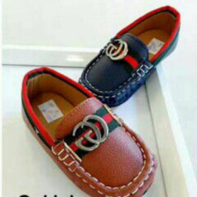 Sepatu anak coklat size 22 merk gucci
