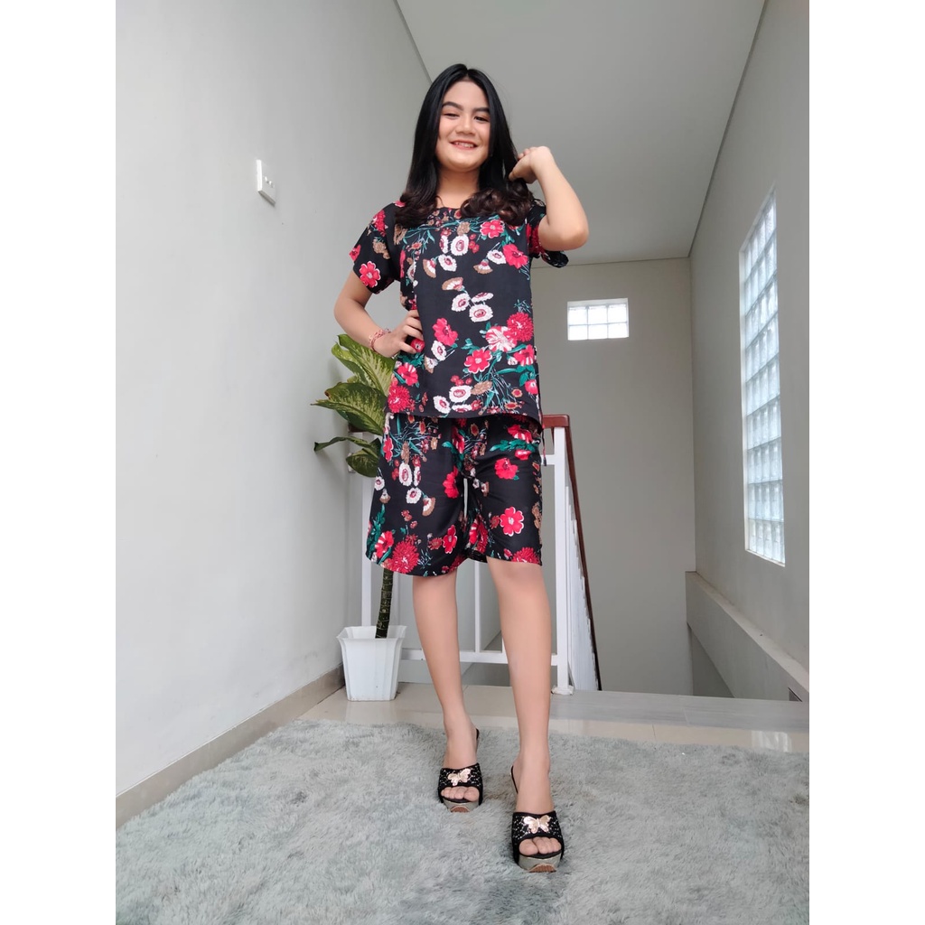 Piyama Pendek Lola Flower Rayon Super 03-HITAM LOLI FLOWER