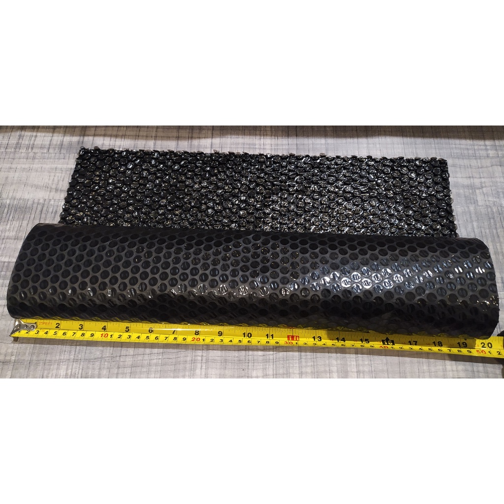 

Bublewrap Hitam 50x125 ( Tambahan Packaging )