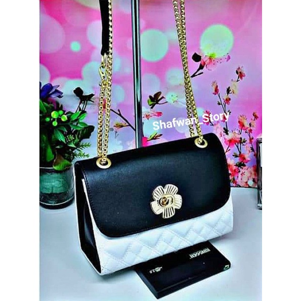 Tas wanita Terbaru//Kunci BB Termewah//Slempang Wanita Bordir Terbaru//#tas #taslokal #tasmurah #tasgrosirmurah #taswanita #tastanganpertama #tasfashion #taspaket #taspaketan #tascewek #tasselempang #slingbag #taswanitagaya