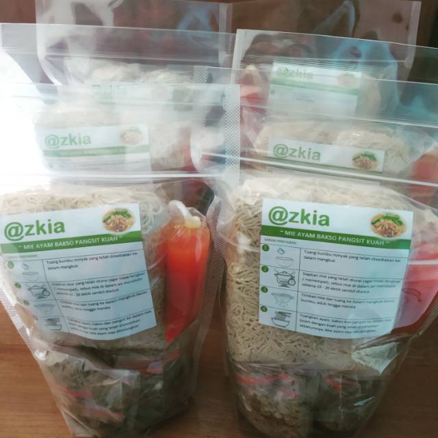 

Paket Mie Ayam Frozen isi 6 porsi/Mie Ayam Siap Saji/Bakmi Ayam