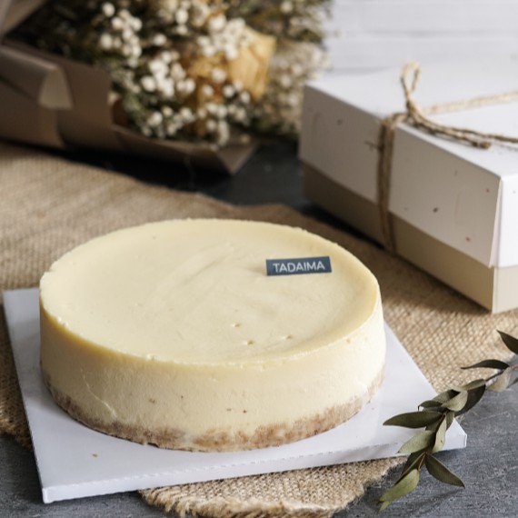 

Japanese Cheesecake Whole Cake Diameter 16 cm