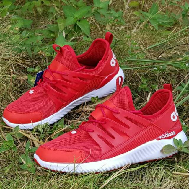 Adidas ultraboost cewek, grade ori made in vietnam (import)