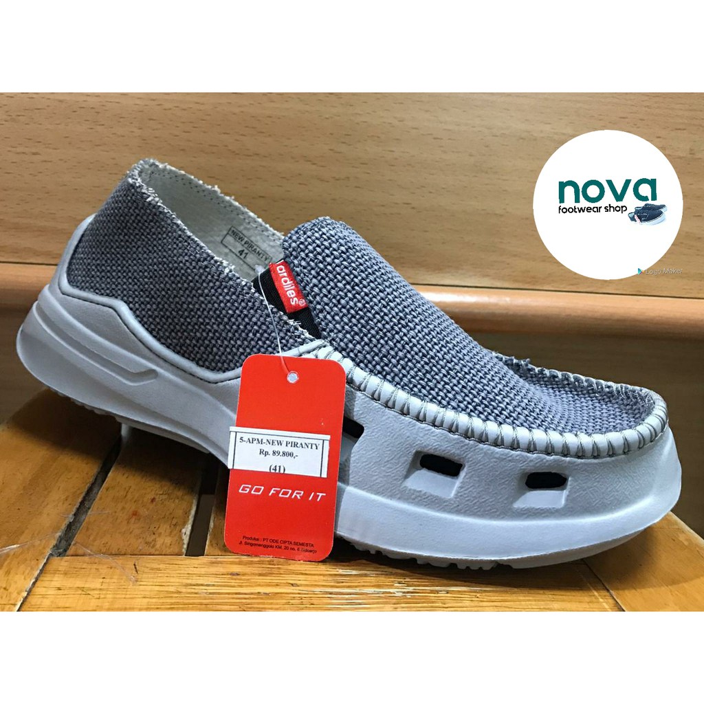 sepatu slip on ARDILES APM NEW PIRANTY