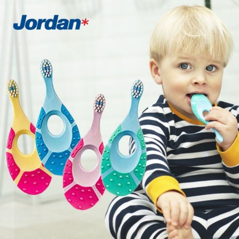 Jordan Oral Care Kids Step 1 Twin Toothbrush Extra Soft Sikat Gigi Anak Usia 0-2 Tahun Isi 2pcs