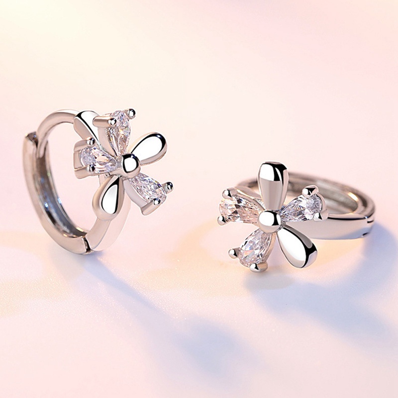 Novel Design Flower Shaped Earrings Hoops Women High Quality Silver Color Cute Girl Accessories Fancy Gift Trendy Jewelry