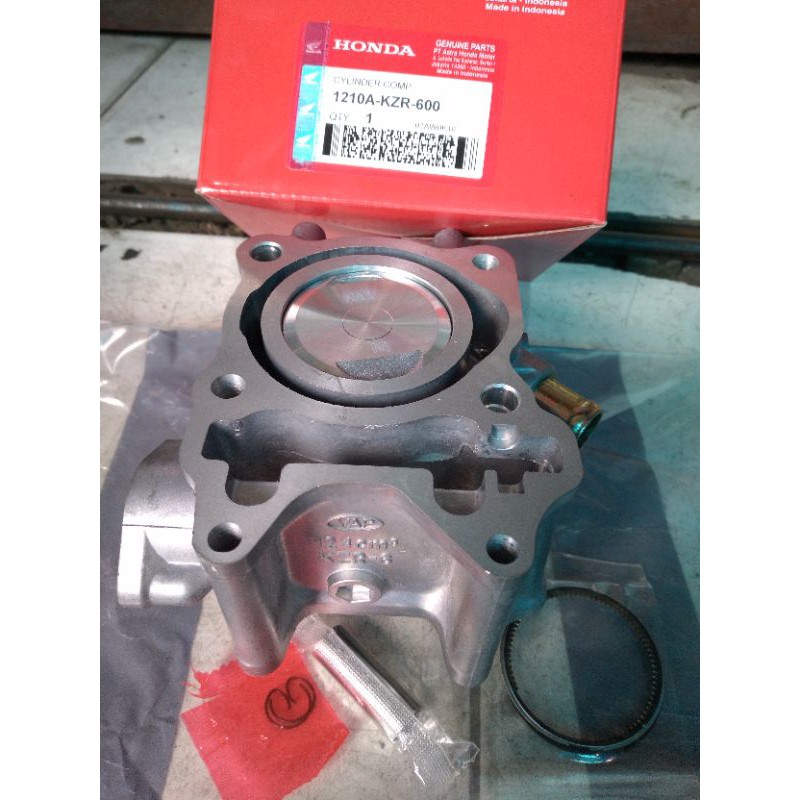 BLOK SEHER SET RING SEHER VARIO 125 FI KZR A SUPER