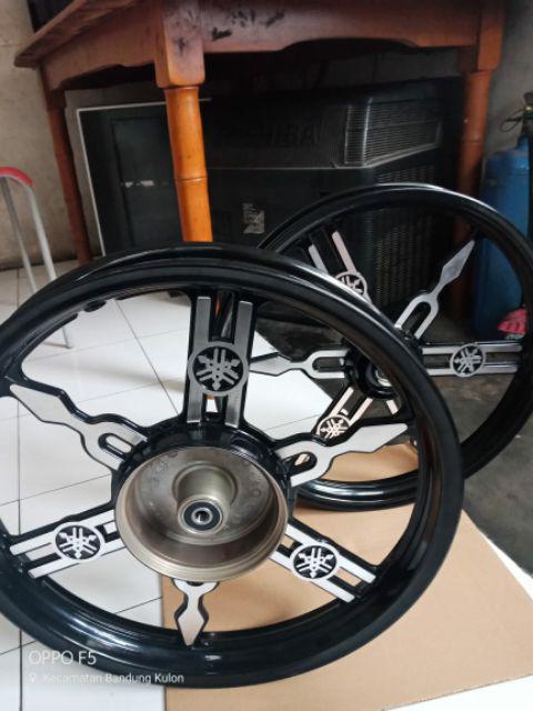 VELG/PELEK RACING GT/LOGO YAMAHA MERK ROSSI DEPAN BELAKANG