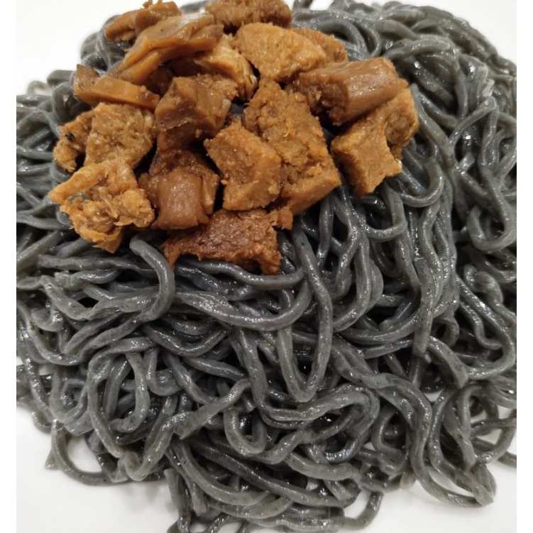

MIE WIJEN HITAM CHARCOAL VEGAN FROZEN
