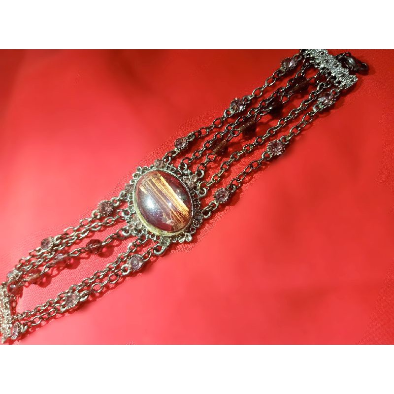 Gelang Permata Hitam