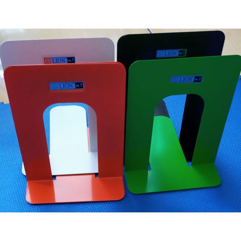

Stand Book Lion No.7 / Book Ends Lion No.7 / Pembatas Buku