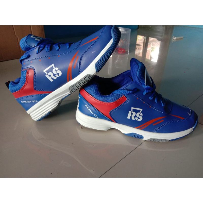 sepatu RS sirkuit 574