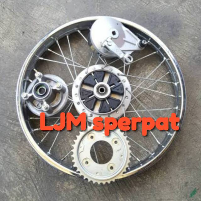 Pelek belakang revo absolute