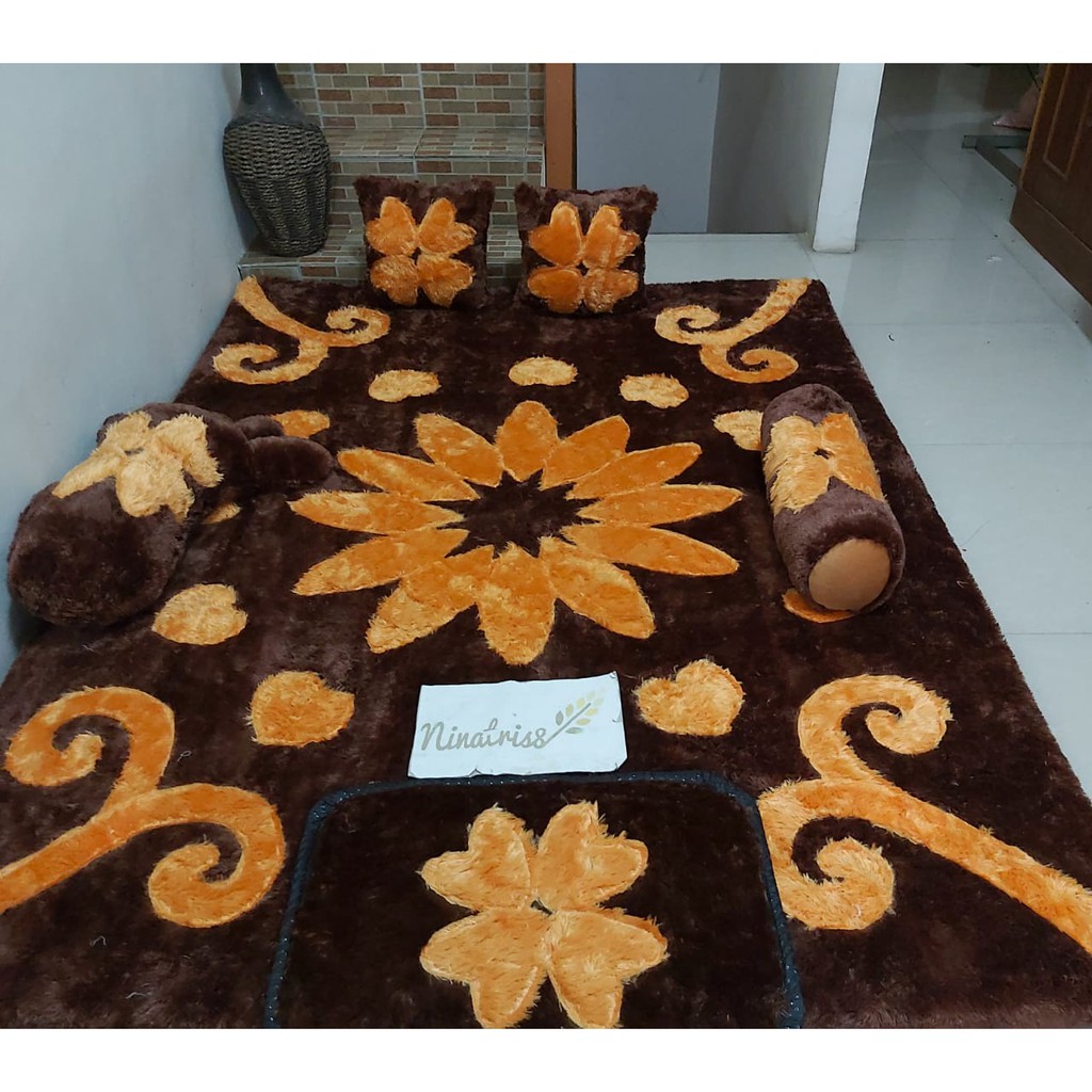 Karpet karakter bulu rasfur murah INOAC 5cm uk 150x200 motif kembang