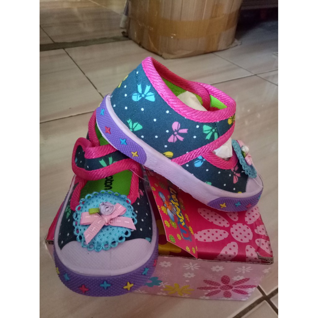 Sepatu Anak Yucatan Perempuan
