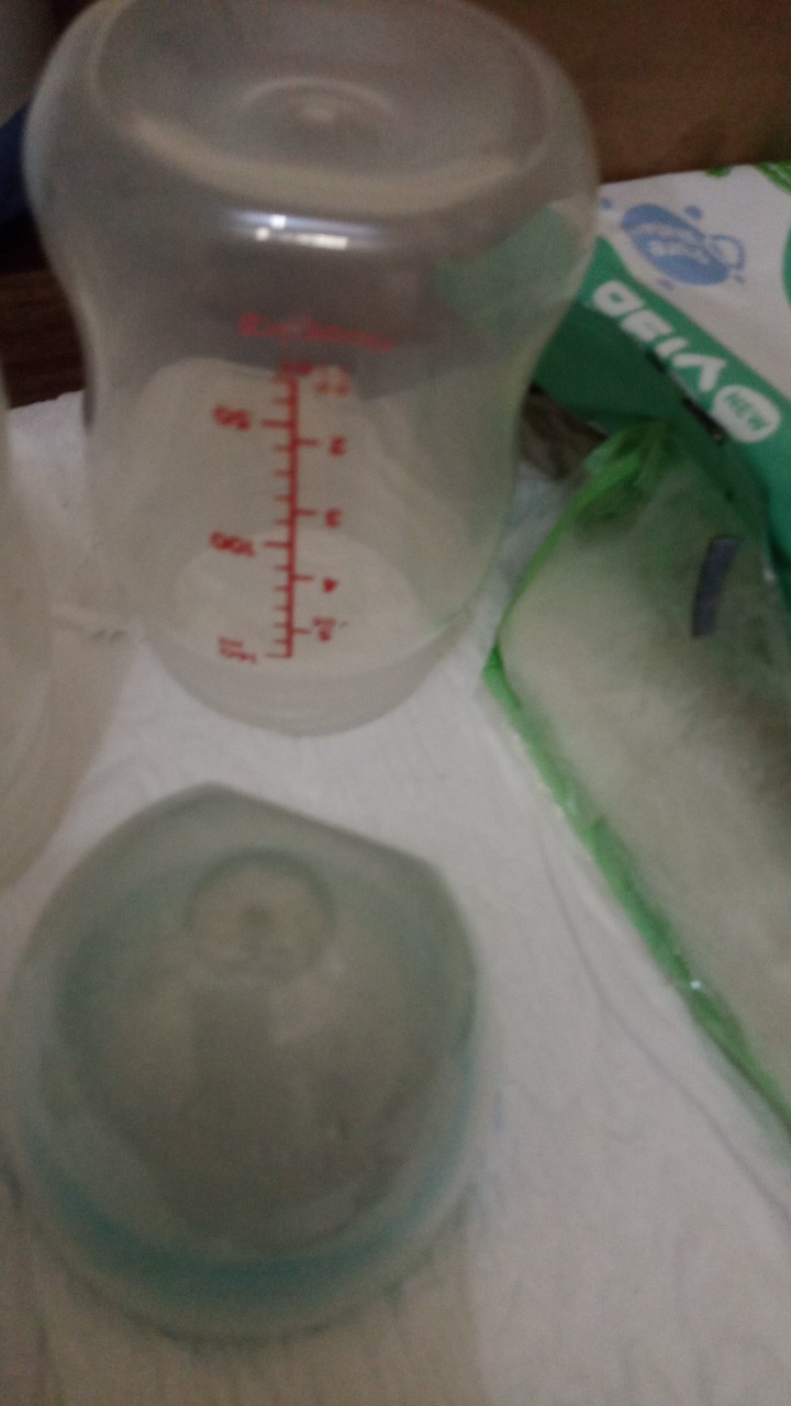 Botol Susu Pigeon Peristaltic Plus Soft Touch Wide Neck 160ml