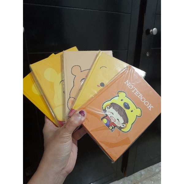 

notes pooh hard cover / pc