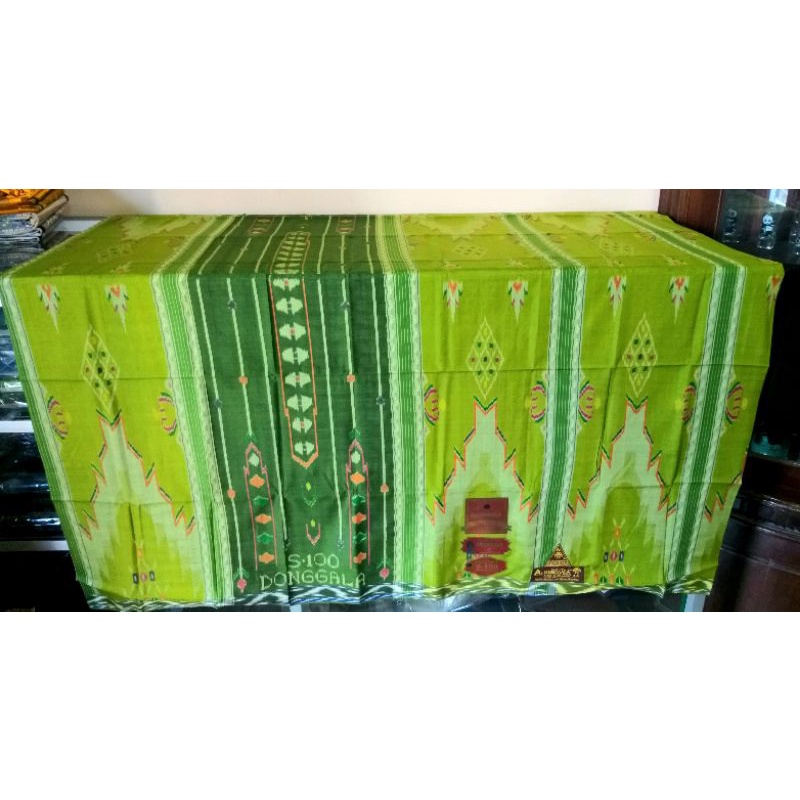 Sarung donggala S100