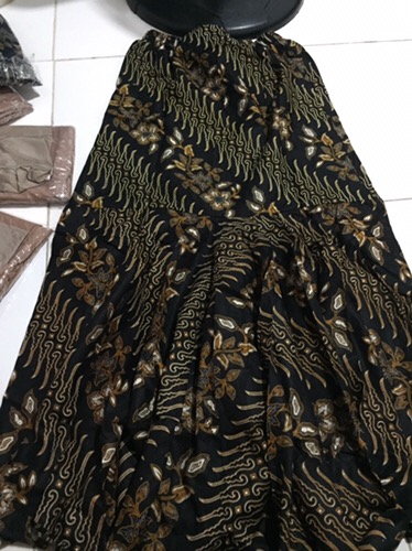 Maura Couple - Sania Ruffle Batik Couple Ori Ndoro Jowi Garansi Termurah Shopee - Batik Solo Prilly