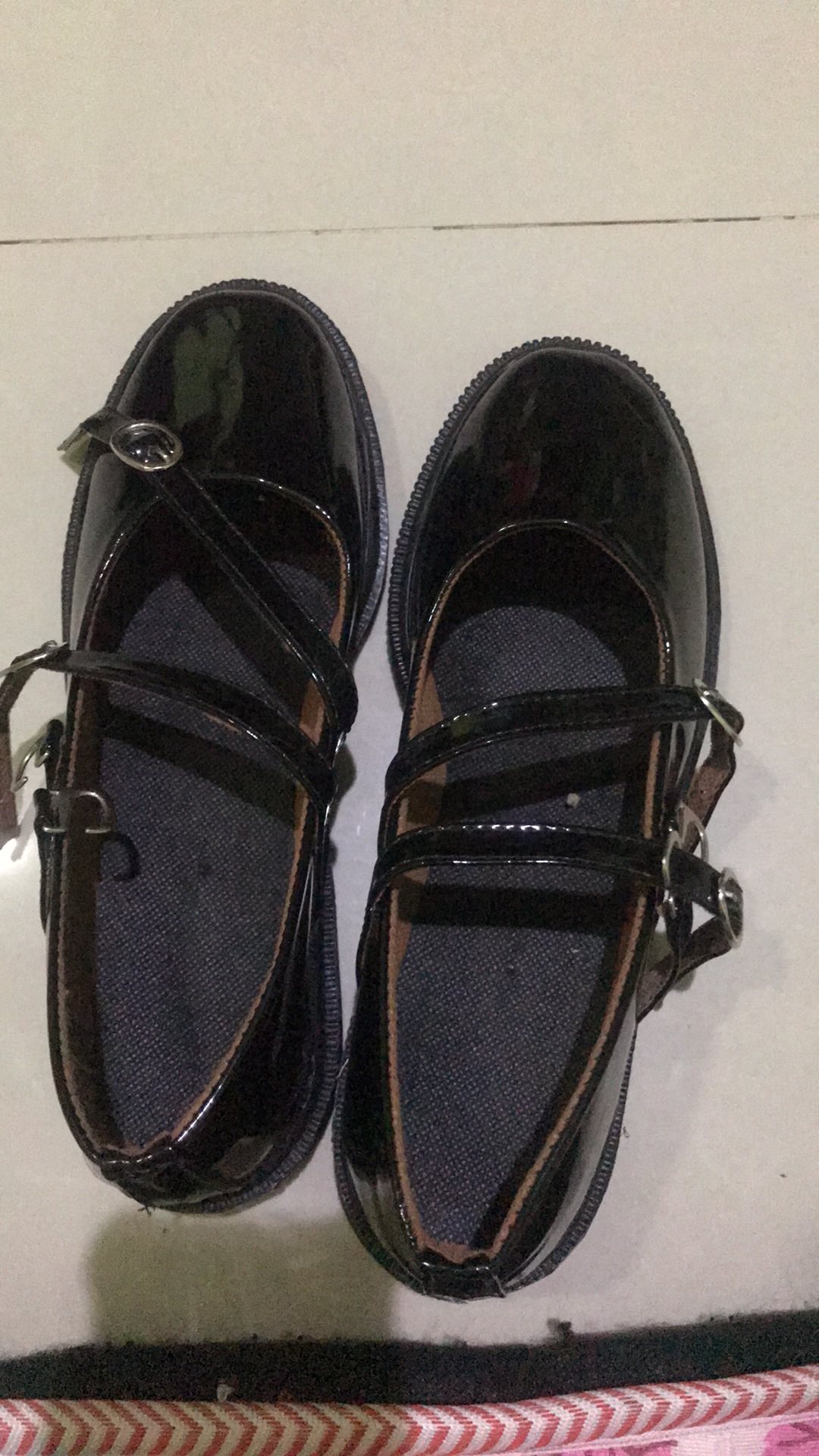 Sepatu Oxford Wanita Tali / Docmart Cream Dk04