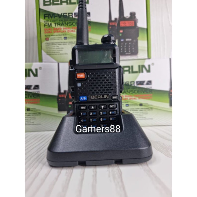 HT BERLIN FM-V6R Dual Band VHF-UHF Handy Talkie