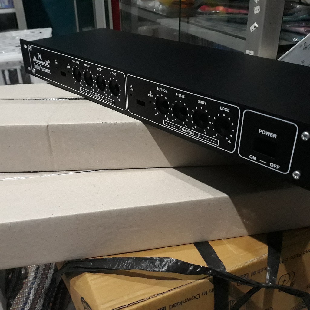 Box audio prosesor bahan tebal