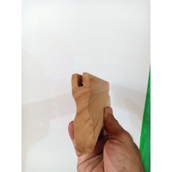 

GAGANG KAYU RAKEL KECIL 5 mm ( panjang per cm)