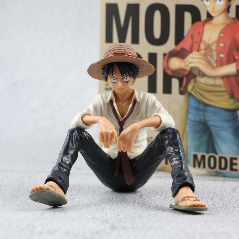 Mainan Action Figure Model Anime One Piece Luffy Monkey D Luffy Klasik Bahan Pvc Ukuran 13CM Untuk Dekorasi Kue