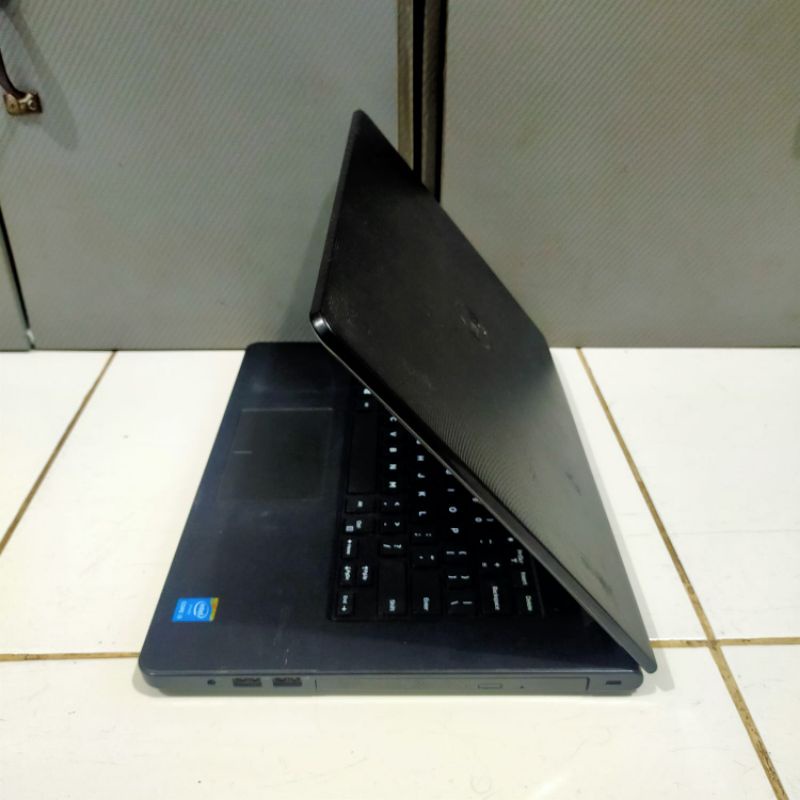 Laptop Dell Vostro 14 - 3458 Core i3- 5005U Ram 4GB/HDD 500GB Windows 10 Layar 14 inch Siap pakai Full aplikasi