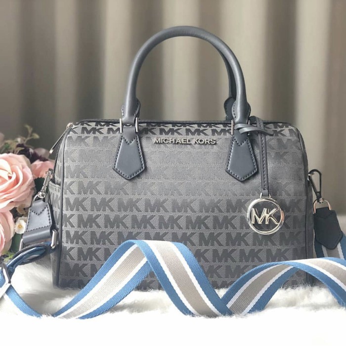 MICHAEL KORS Bedford Signature Large Duffle Bag Heather Grey