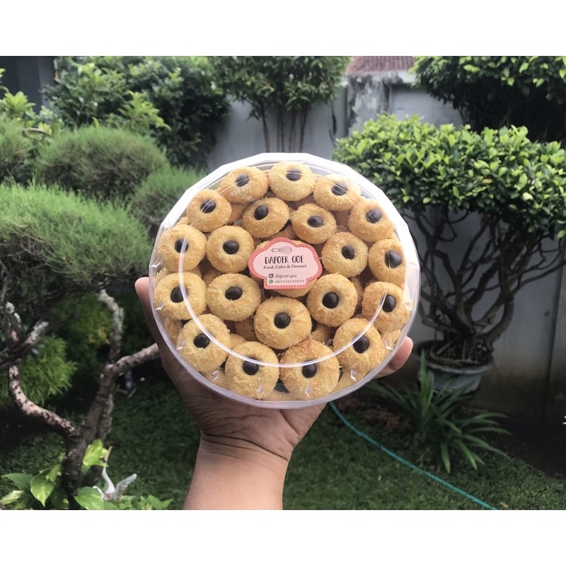 

Premium Cookies Choco Thumbprint