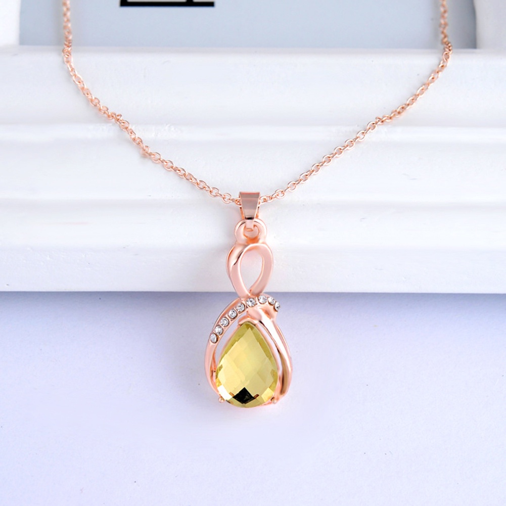 Hu Hu Hu Hu Hu Alat Bantu Pasang Kacamata♡ Kalung Rantai Dengan Liontin Bentuk Tetesan Air Opal Aksen Berlian Imitasi Untuk Wanita