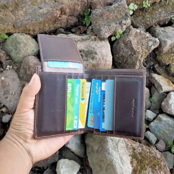 Dompet Pria Kulit Lk Berdiri 9 Slot tempat kartu (Full Kulit Asli Tanpa ada Kain ) hushpuppies