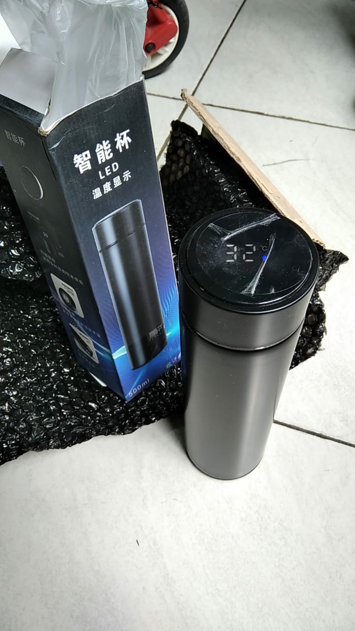 Termos / Botol Minuman Air Panas Dingin Stainless Dengan Suhu Led