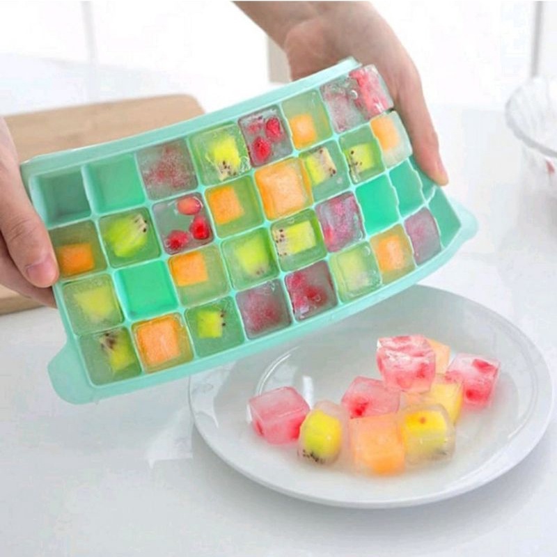 Cetakan Es Batu + Penutup 36 Kotak Ice Cube Tray Bahan Silikon Dengan Tutup