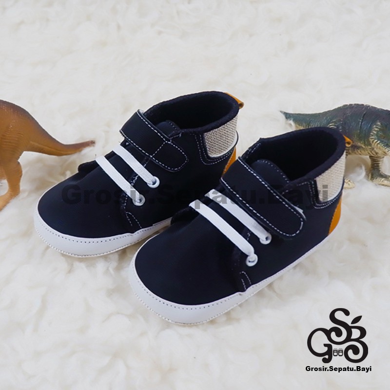 sepatu bayi baby shoes prewalker laki laki perempuan umur 2 - 14 bulan model Basket Case HITAM