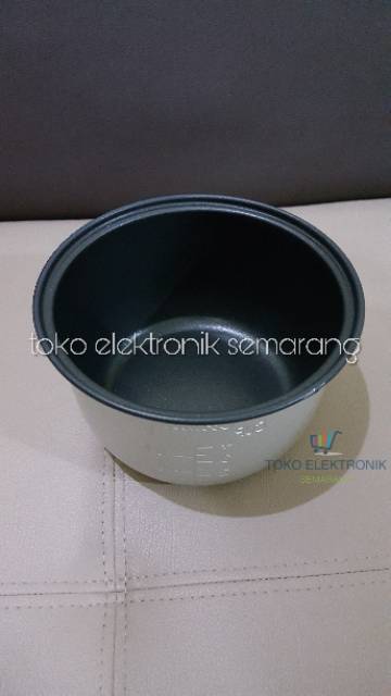 PANCI MAGICCOM TEFLON ANTI LENGKET COSMOS KECIL CRJ 101 1001 0.6 L LITER TEFLON RICE COOKER ORI MINI