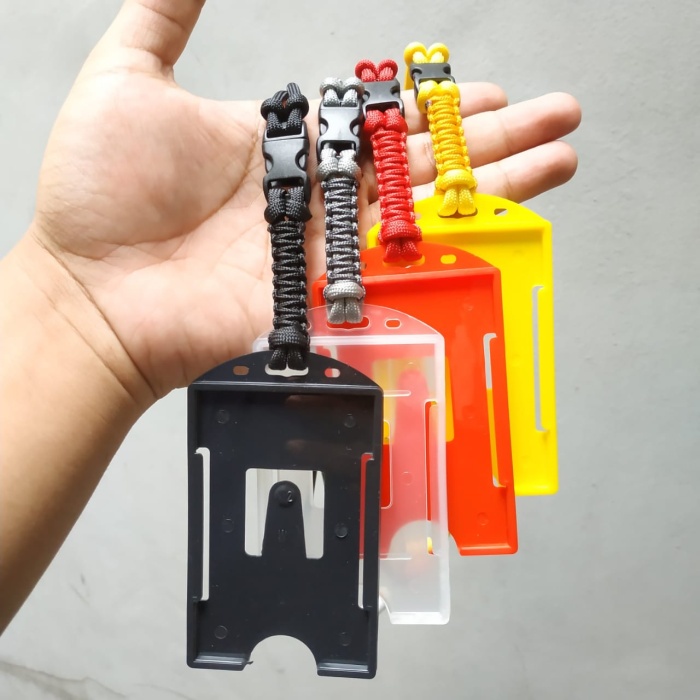 

Nikmati Lanyard Id Card Holder Plastik Gantungan Id Card Paracordistic Sale!!!