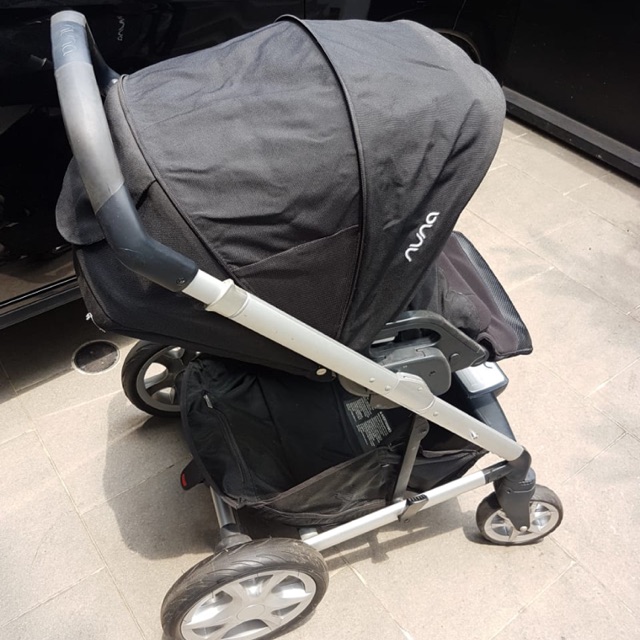 stroller merk nuna