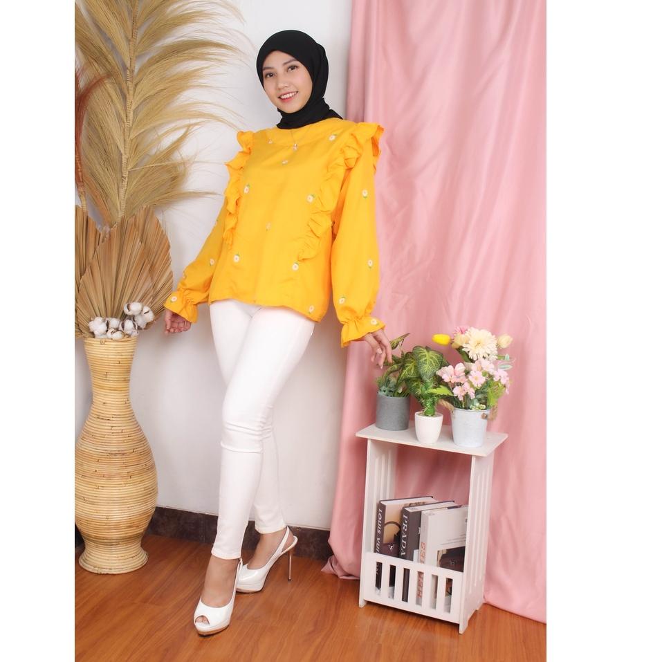 ATG.11Au22ˣ– Ezra Daisy Blouse / Blooming Daisy / Kemeja Vivia