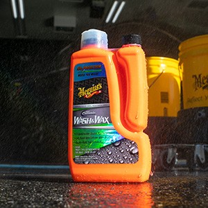 Meguiars Hybrid Ceramic Wash &amp; Wax SiO2 Boost, Shampoo Coating Mobil