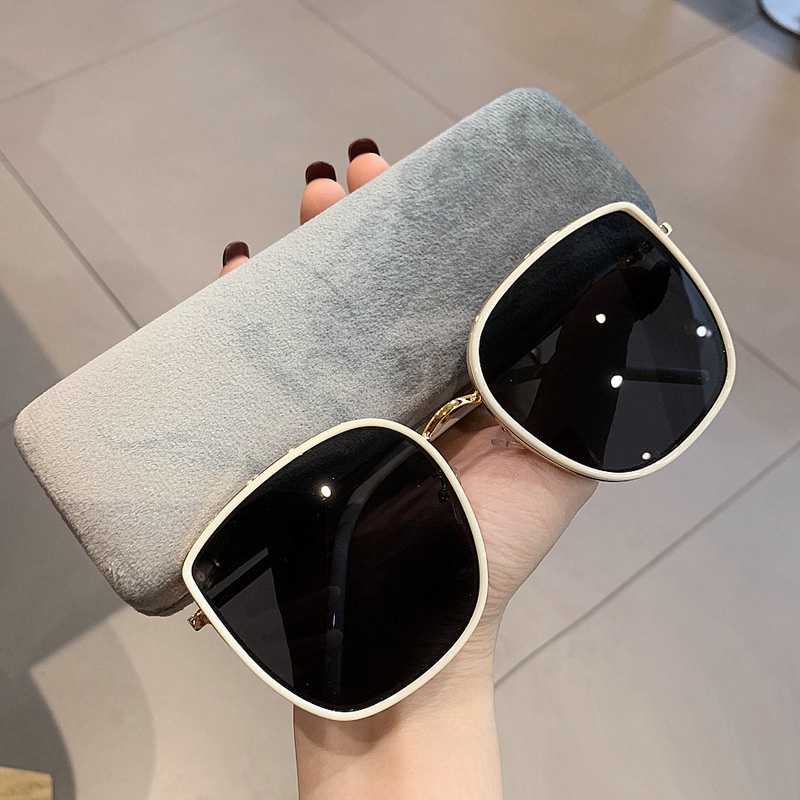 K1 Kacamata Gaya Perempuan Sunglasses Wanita Cewek Lensa Kotak Besar Hitam List Putih Square Korean Harajuku Japanese Style