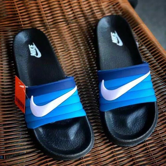 SANDAL PRIA NIKE GRADIAS WARNA