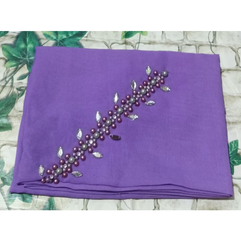 SEGIEMPAT PAYET BANDO BELLA/HIJAB BANDO MUTIARA/KERUDUNG PAYET BELLA SQUERE-Lilac