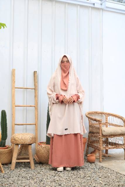 Fc aisyah set cream