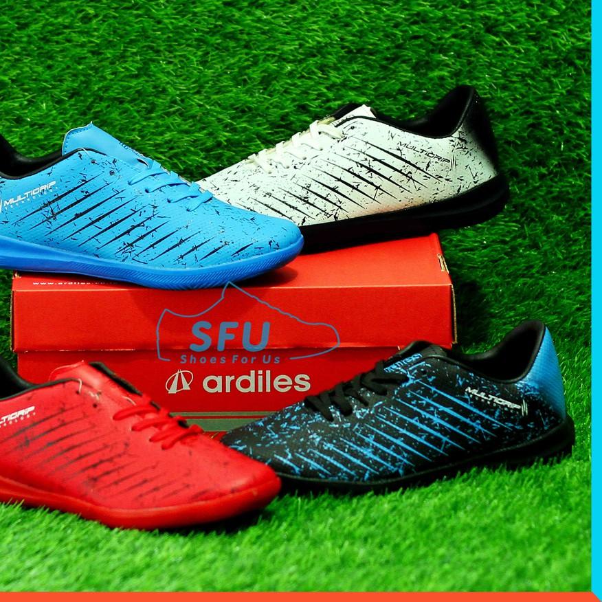 ✸ SFU SEPATU FUTSAL ARDILES WYOMING ☝