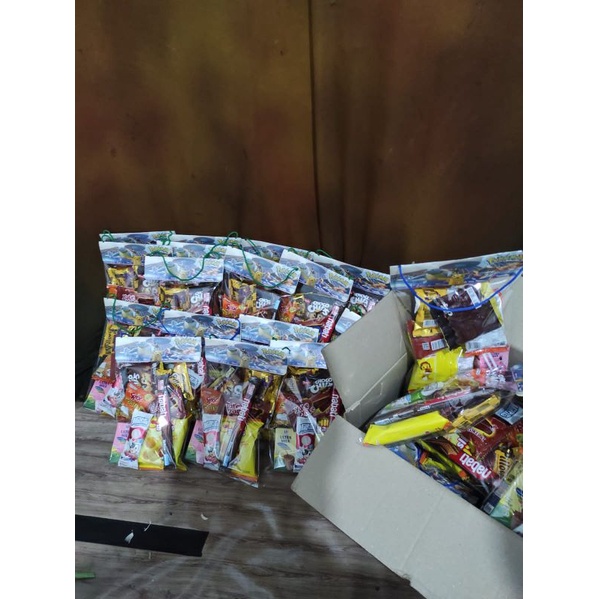 

snack ulang tahun anak/bingkisan khitanan