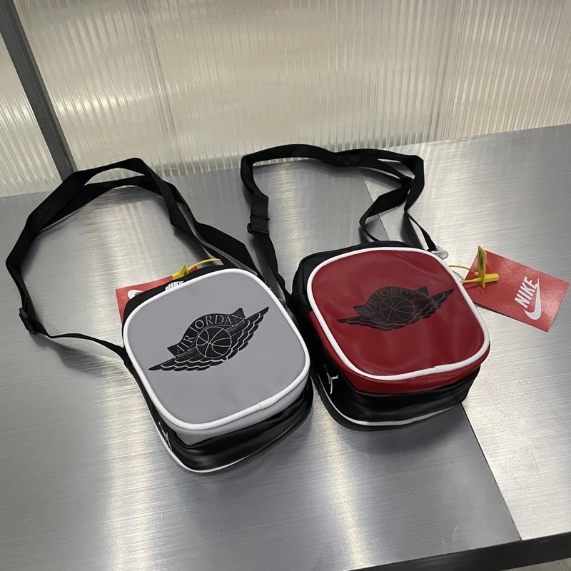 ((BEST QUALITY)) SLINGBAG NIKE AIR JORDAN WINGS LEATHER / TAS SELEMPANG NIKE AIR JORDAN WINGS / TAS BAHU NIKE AIR JORDAN WINGS / SLINGBAG WANITA NIKE AIR JORDAN / SLINGBAG PRIA NIKE AIR JORDAN
