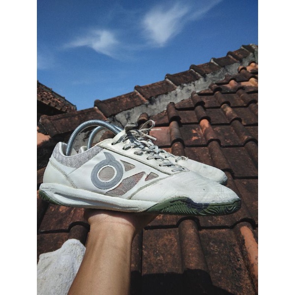 Sepatu Futsal Ortuseight Jogosala Marvelous BBS SE - Offwhite / Camo