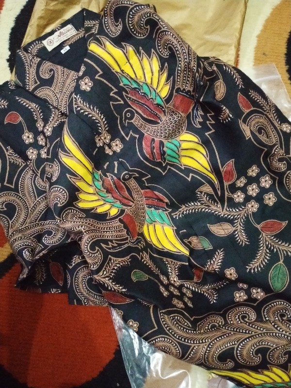 Atasan Kemeja Batik Pria Lengan Panjang Premium Batik Aluna Modern Keraton Solo Furing Terlaris